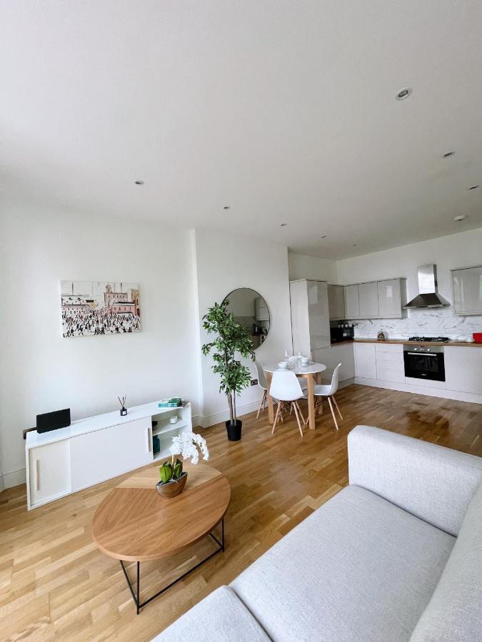 Ferienwohnung Luxuriously Flat In Streatham London Exterior foto